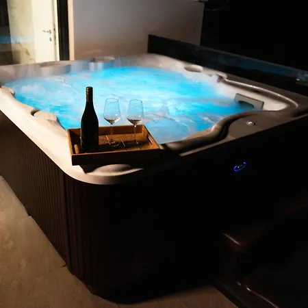 아파트 Agata 로브란