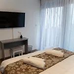 Agata 아파트 로브란