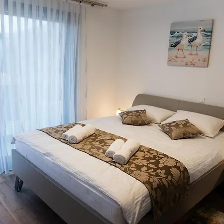 Διαμέρισμα Agata Lovran